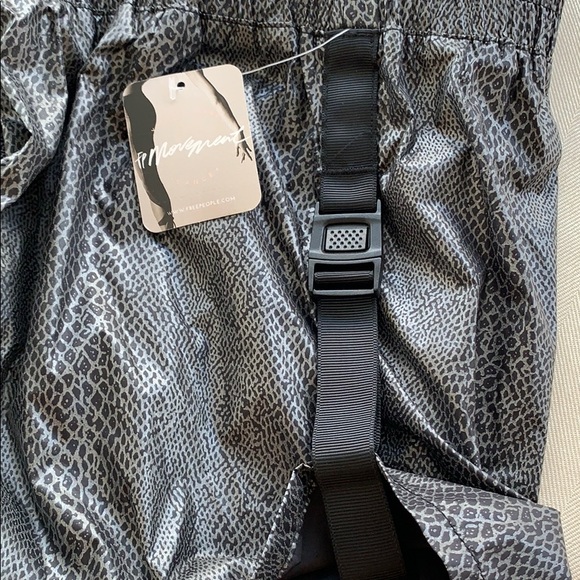 Free People Movement Snake Print Shorts NWT - Picture 6 of 11